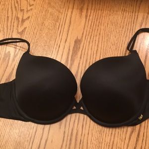 Victoria’s Secret Very Sexy Padded Demi Bar